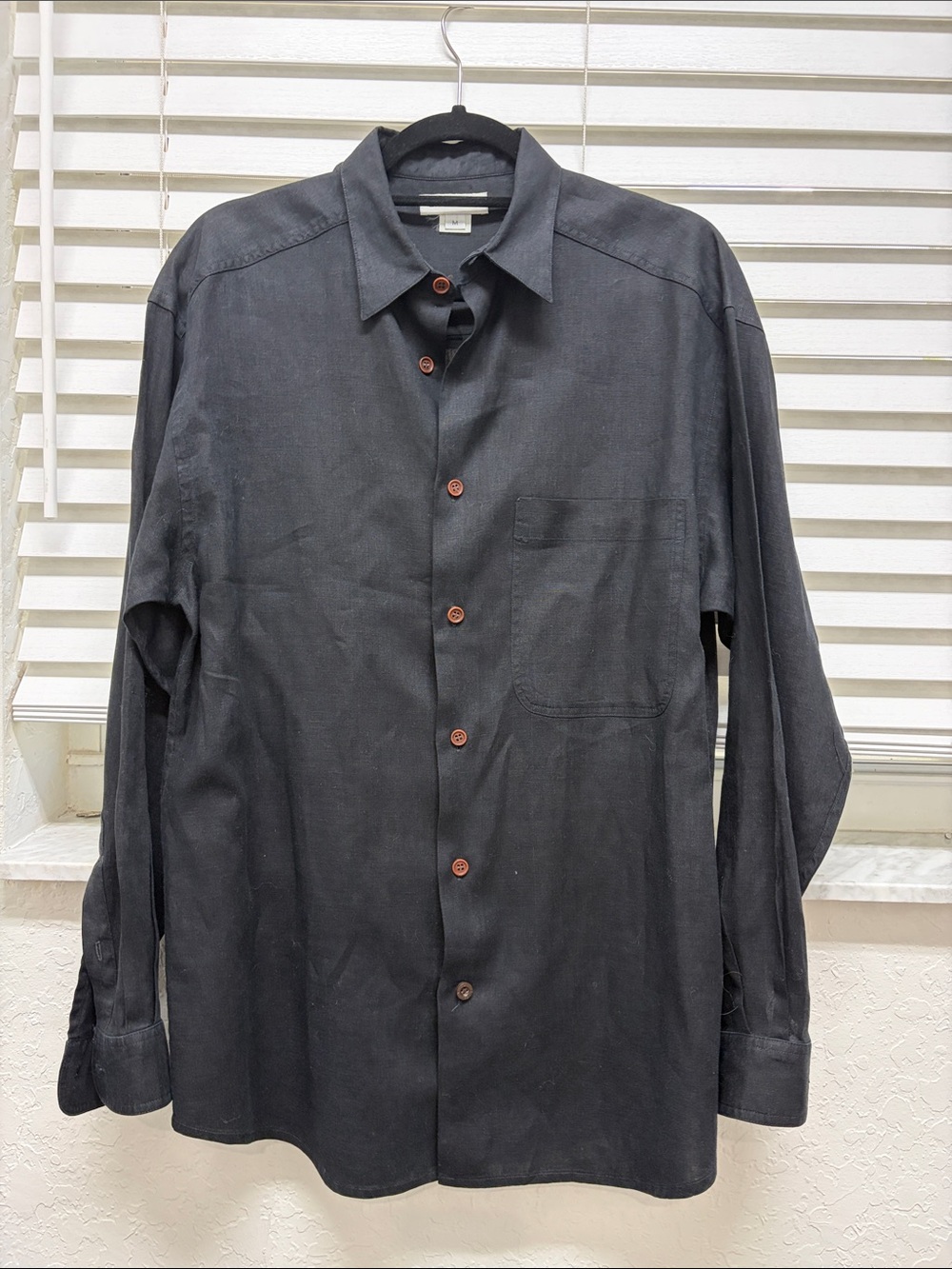Claiborne Men's Black Long-Sleeve Casual Button-Down Shirt